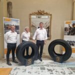 Continental muscle son offre produit avec le nouveau pneumatique Conti Eco HT 5 Eddy ColinVéronique Giraud et Lionel de Septenville copie